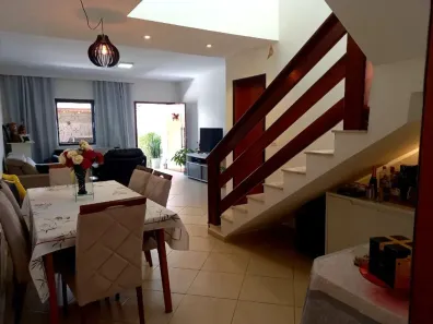 Casa com 2 Quartos à venda, 150m² no Jardim Califórnia, Jacareí
