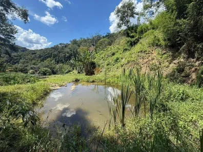 Fazenda/Sítio com 1 Quarto à venda, 80m² no Pessegueiros, Teresópolis