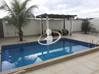 Casa com 4 Quartos à venda, 397m² no Jardim Inconfidência, Uberlândia