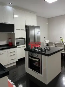 Sobrado com 3 Quartos à venda, 200m² no Jardim Bom Pastor, Santo André