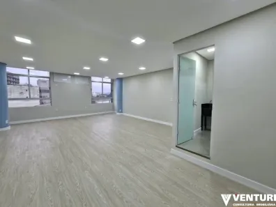 Sala Comercial para alugar, 58m² no Centro, Blumenau