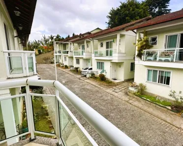 Casa de Condomínio com 4 Quartos à venda, 138m² no Iucas, Teresópolis