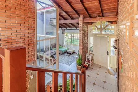 Casa de Condomínio com 4 Quartos à venda, 212m² no Lomba do Pinheiro, Porto Alegre