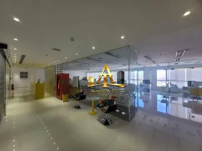 Sala Comercial para venda ou aluguel, 469m² no Sítio Tamboré Alphaville, Barueri