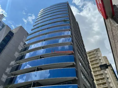 Sala Comercial para alugar, 169m² no Vila Uberabinha, São Paulo
