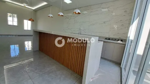 Casa com 3 Quartos à venda, 153m² no Jardim Canaã, Uberlândia