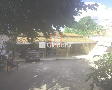 Casa com 3 Quartos à venda, 300m² no Santa Rita I, Montes Claros