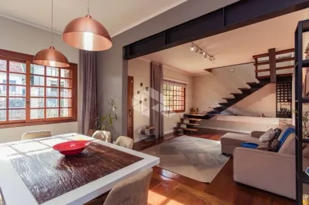 Casa com 3 Quartos à venda, 300m² no Jardim Lindóia, Porto Alegre