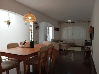 Sobrado com 3 Quartos à venda, 210m² no Vila Morse, São Paulo