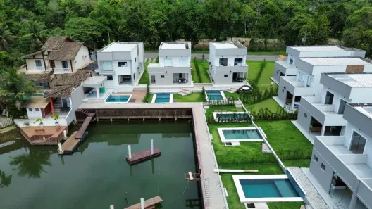 Casa com 4 Quartos à venda, 188m² no Bracuí (Cunhambebe), Angra dos Reis