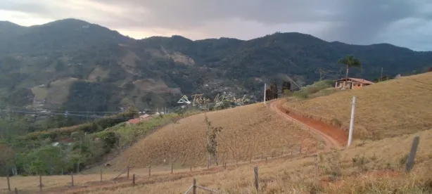 Lote/Terreno à venda, 3670m² no , São Bento do Sapucaí