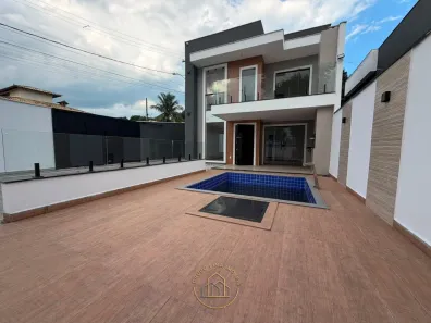 Casa com 4 Quartos à venda, 140m² no Colinas, Rio das Ostras
