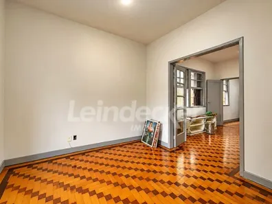 Sala Comercial com 3 Quartos para alugar, 130m² no Menino Deus, Porto Alegre