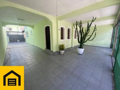 Sobrado com 3 Quartos à venda, 260m² no Parque São Vicente, Mauá