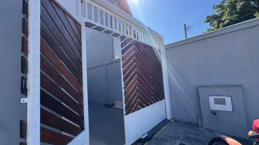 Imóvel Comercial com 3 Quartos para alugar, 250m² no Tulipas, Jundiaí