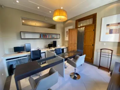 Prédio Comercial à venda, 179m² no Centro, Pelotas