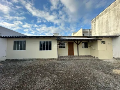 Casa com 2 Quartos para alugar, 60m² no Itacolomi, Balneário Piçarras