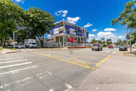 Ponto Comercial para alugar, 290m² no Jardim Social, Curitiba