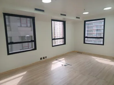 Sala Comercial para alugar, 154m² no Vila Olímpia, São Paulo
