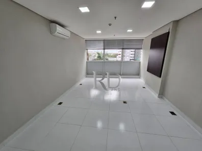 Sala Comercial para alugar, 45m² no Gleba Fazenda Palhano, Londrina