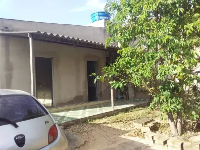 Casa com 2 Quartos à venda, 300m² no Colonial, Contagem