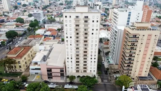 Casa com 3 Quartos para alugar, 207m² no Centro, Presidente Prudente