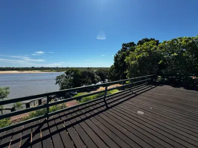 Sobrado com 3 Quartos à venda, 1000m² no São José dos Bandeirantes, Nova Crixás