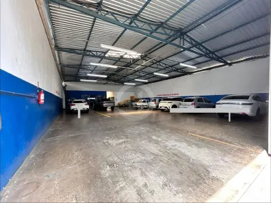Galpão/Depósito/Armazém à venda, 520m² no Cidade Jardim, Goiânia
