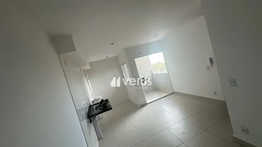 Apartamento com 2 Quartos para alugar, 52m² no Novo Mundo, Uberlândia