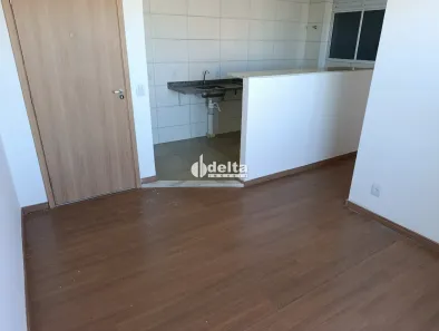 Apartamento com 2 Quartos para alugar, 50m² no Martins, Uberlândia