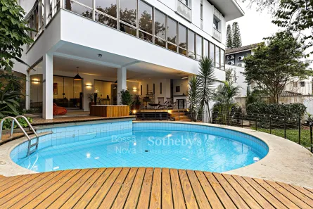 Casa com 4 Quartos à venda, 383m² no Jardim Guedala, São Paulo