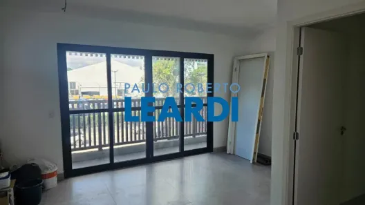Sala Comercial para alugar, 28m² no Pinheiros, São Paulo