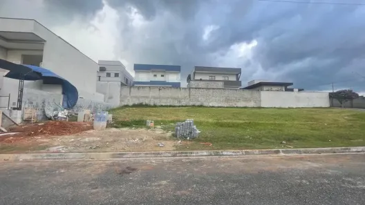 Lote/Terreno à venda, 250m² no Loteamento Floresta, São José dos Campos