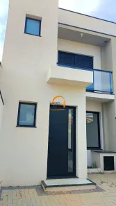 Casa com 3 Quartos à venda, 142m² no Jardim Alvinópolis, Atibaia