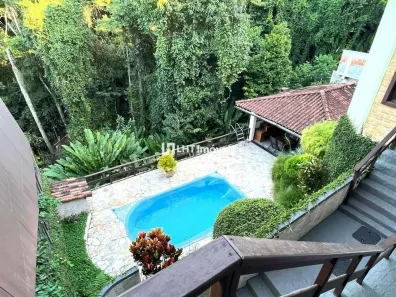 Casa de Condomínio com 3 Quartos à venda, 159m² no Vila Progresso, Niterói