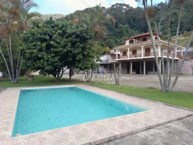 Casa com 5 Quartos à venda, 950m² no Queiras, São José do Vale do Rio Preto