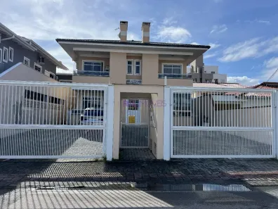 Apartamento com 2 Quartos à venda, 61m² no Ponte do Imaruim, Palhoça