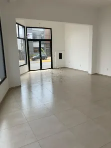 Ponto Comercial para alugar, 150m² no Vila Nova Botucatu, Botucatu
