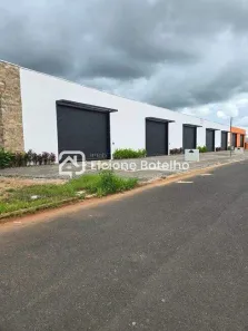 Galpão/Depósito/Armazém para alugar, 166m² no Shopping Park, Uberlândia