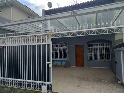 Casa com 3 Quartos à venda, 180m² no Parolin, Curitiba