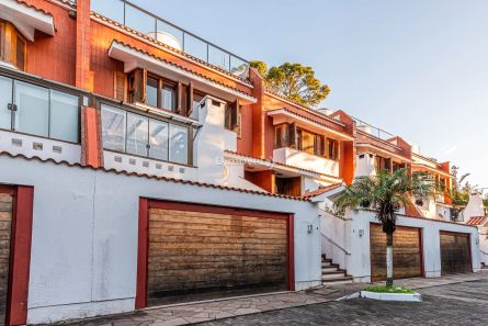 Casa de Condomínio com 4 Quartos à venda, 299m² no Cristal, Porto Alegre