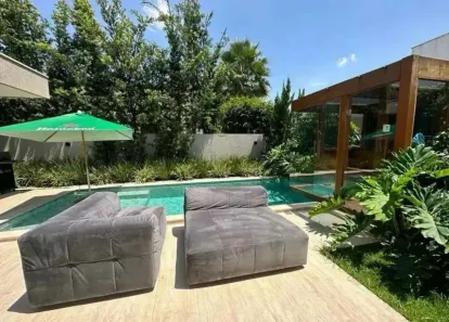 Casa de Condomínio com 5 Quartos para alugar, 370m² no Residencial Alphaville Flamboyant, Goiânia