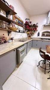 Sobrado com 3 Quartos à venda, 155m² no Jardim Vitória, Goiânia