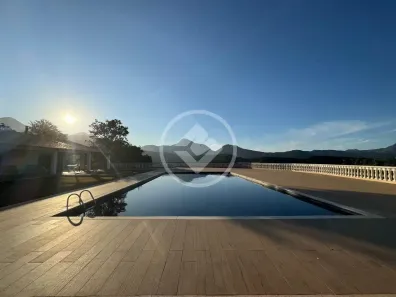 Apartamento com 1 Quarto para alugar, 50m² no Golfe, Teresópolis