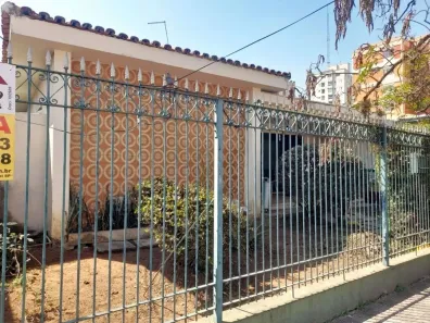 Casa com 3 Quartos para alugar, 220m² no Jardim Pereira do Amparo, Jacareí
