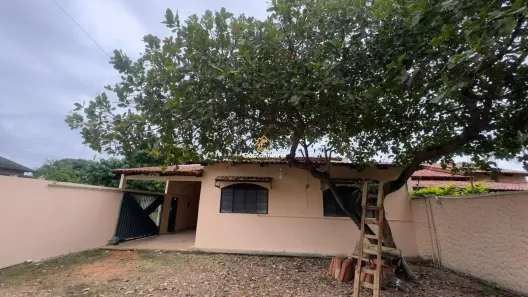 Casa com 3 Quartos para alugar, 209m² no Plano Diretor Sul, Palmas