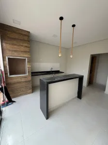 Casa com 3 Quartos à venda, 85m² no Novo Mundo, Várzea Grande