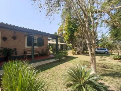 Casa com 5 Quartos à venda, 5000m² no Estância da Colina, Salto