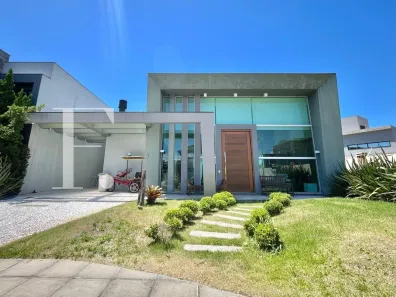 Casa de Condomínio com 4 Quartos à venda, 180m² no Zona Nova, Capão da Canoa