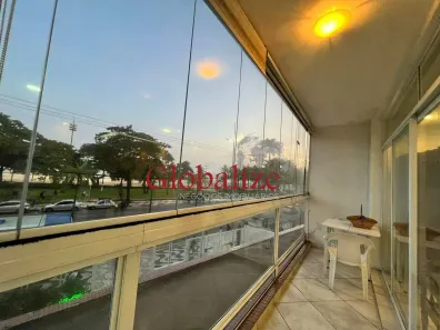 Apartamento com 3 Quartos à venda, 166m² no Gonzaga, Santos